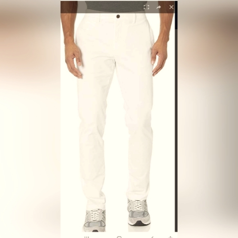 Goodthreads Men's Straight-Fit Washed Comfort Stretch Chino Pant, White, Size 31